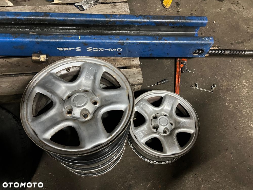 Felgi stalowe Toyota rav4 16 cali komplet - 1
