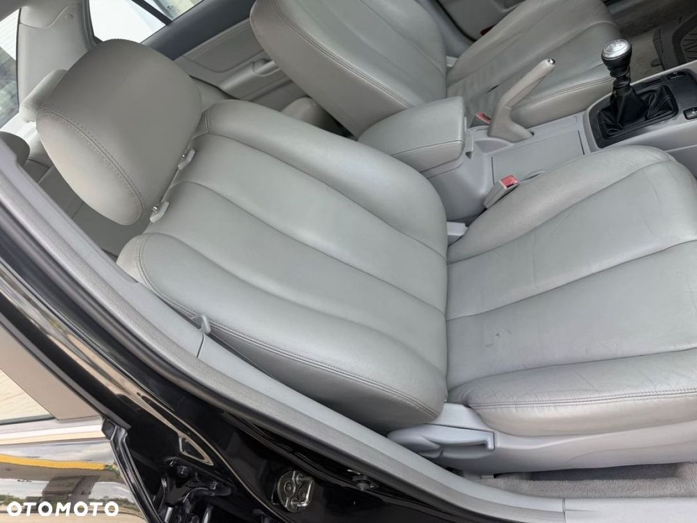 Hyundai Sonata 2.0 CRDi GLS - 25