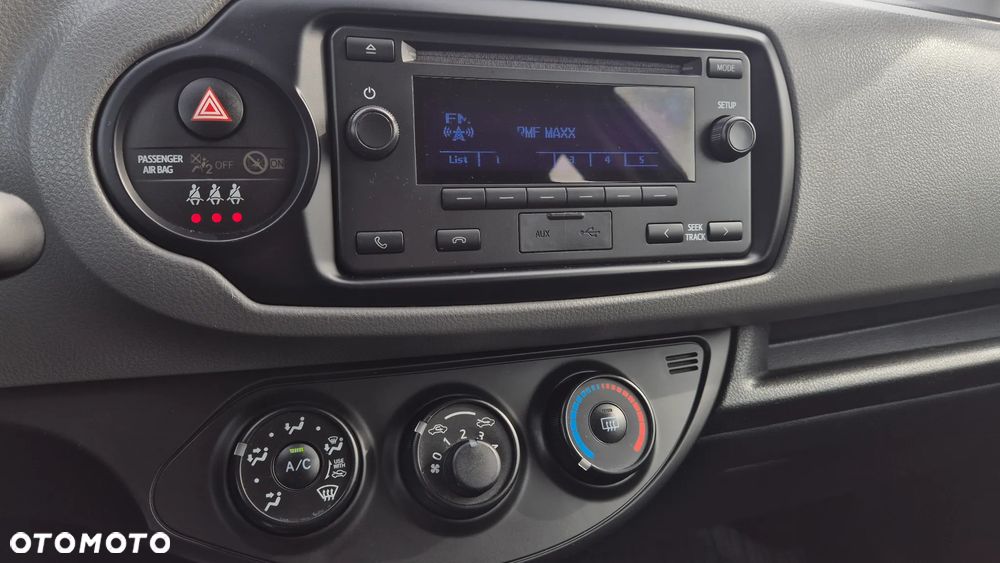 Toyota Yaris 1.5 Active - 22