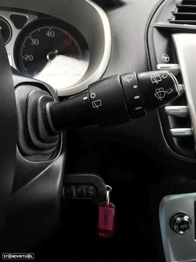 Lancia Delta 1.6 M-Jet Platino - 12