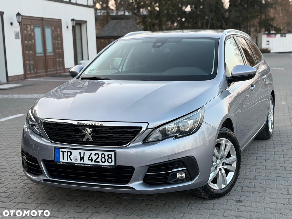 Peugeot 308 BlueHDi 130 EAT8 Stop & Start Allure - 2