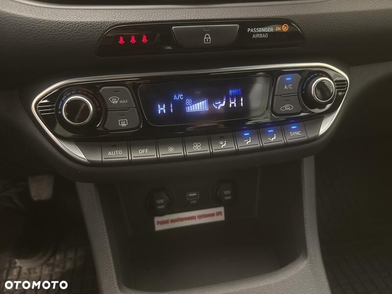 Hyundai i30 - 17