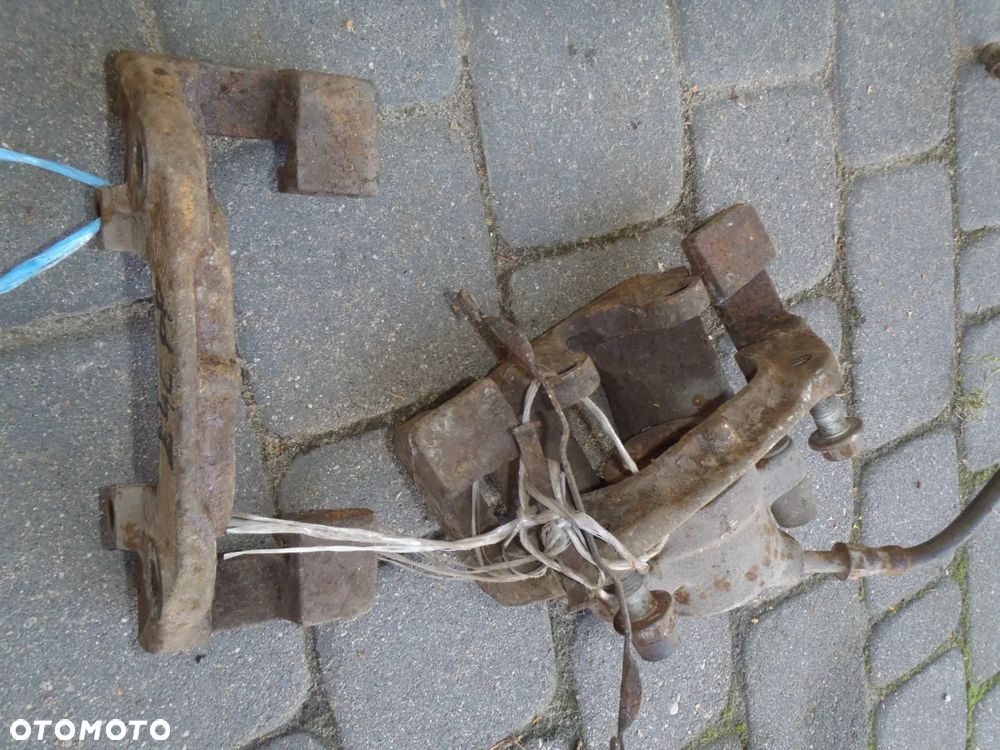 zacisk jarzmo hamulcowe bmw e46 - 3