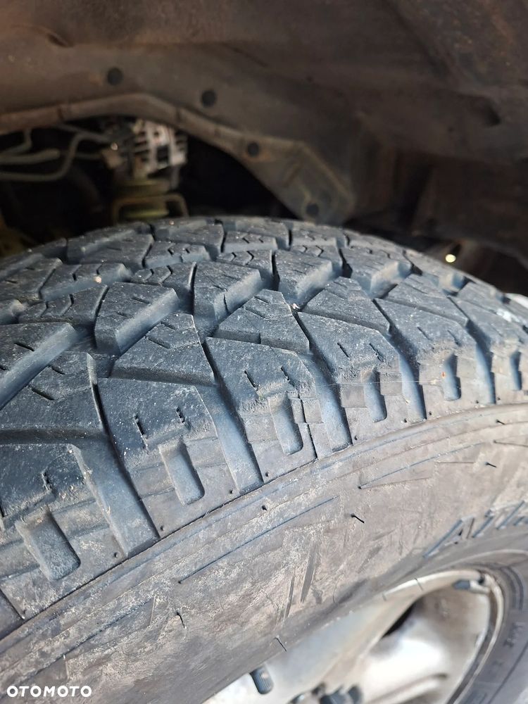 Isuzu Trooper - 19