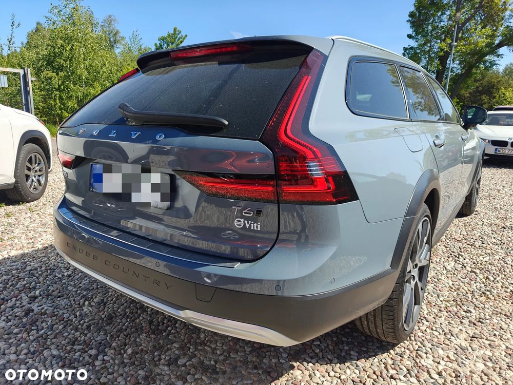 Volvo V90 Cross Country T6 AWD - 6