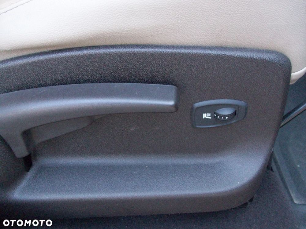 Renault Grand Scenic Gr 2.0 16V Privilege CVT - 15