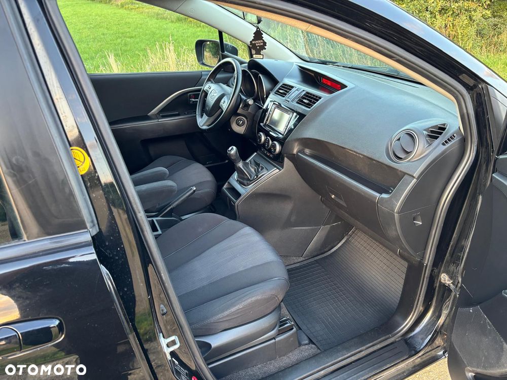 Mazda 5 2.0 Navi + - 9