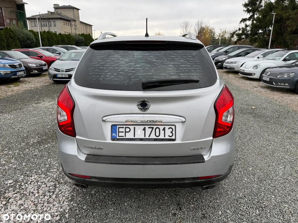 KG Mobility Korando 2014 photo 5