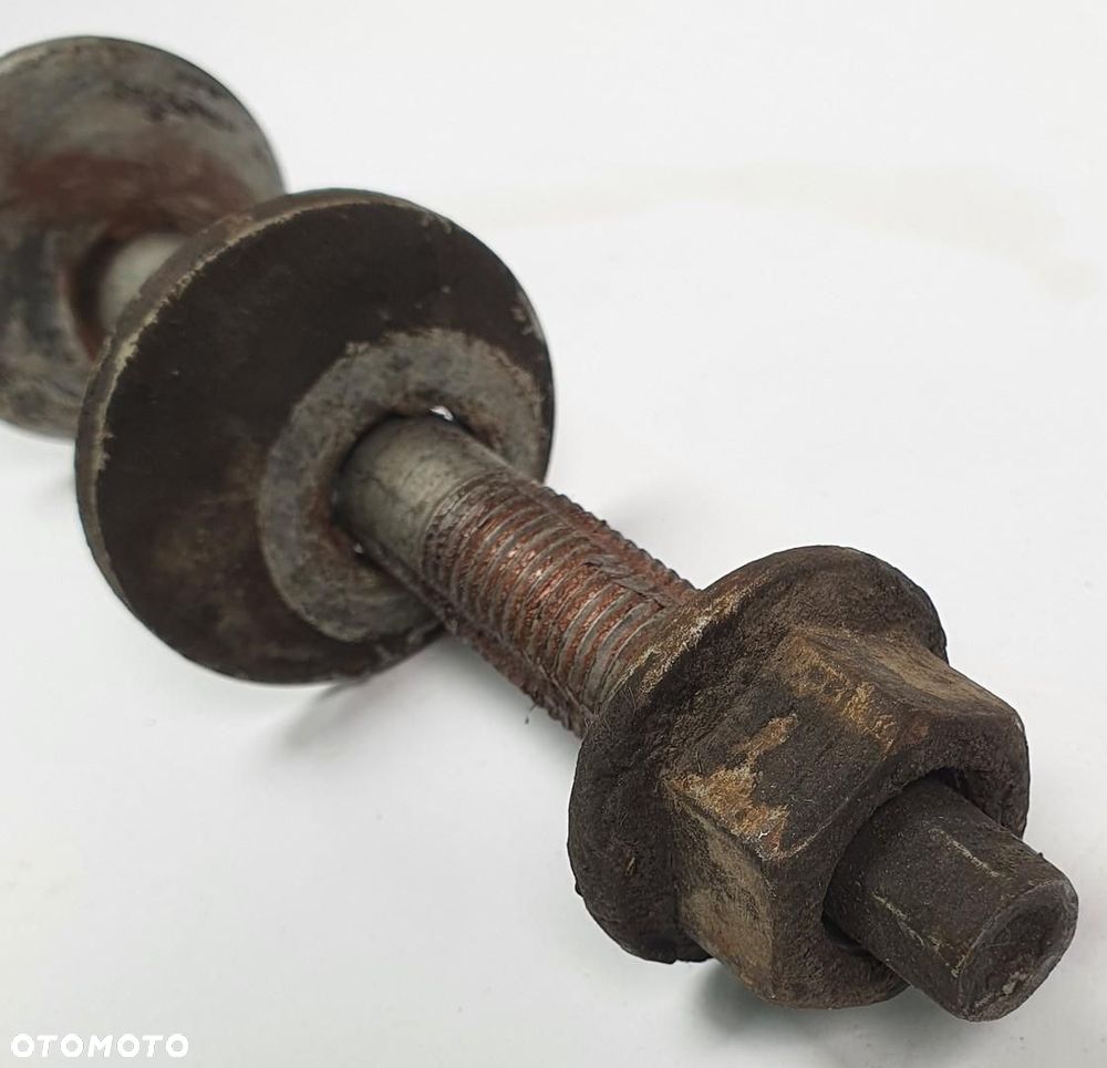 ŚRUBA MIMOŚRODOWA RANGE ROVER SPORT I L320 - 3