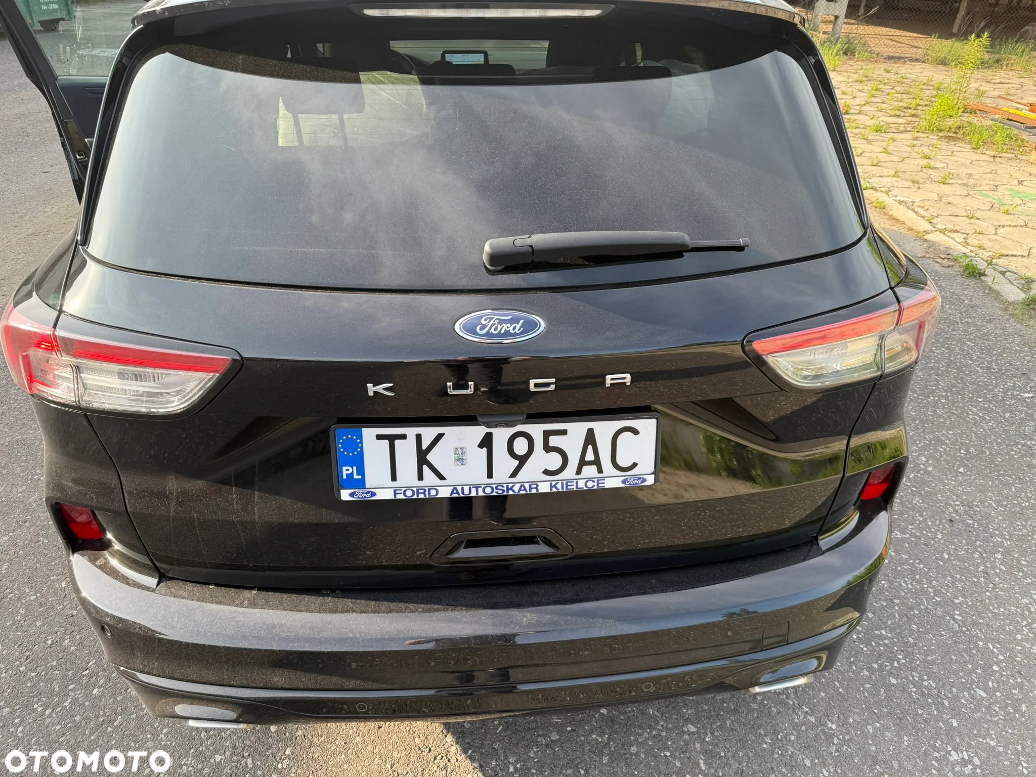 Ford Kuga 1.5 EcoBoost FWD ST-Line X - 18