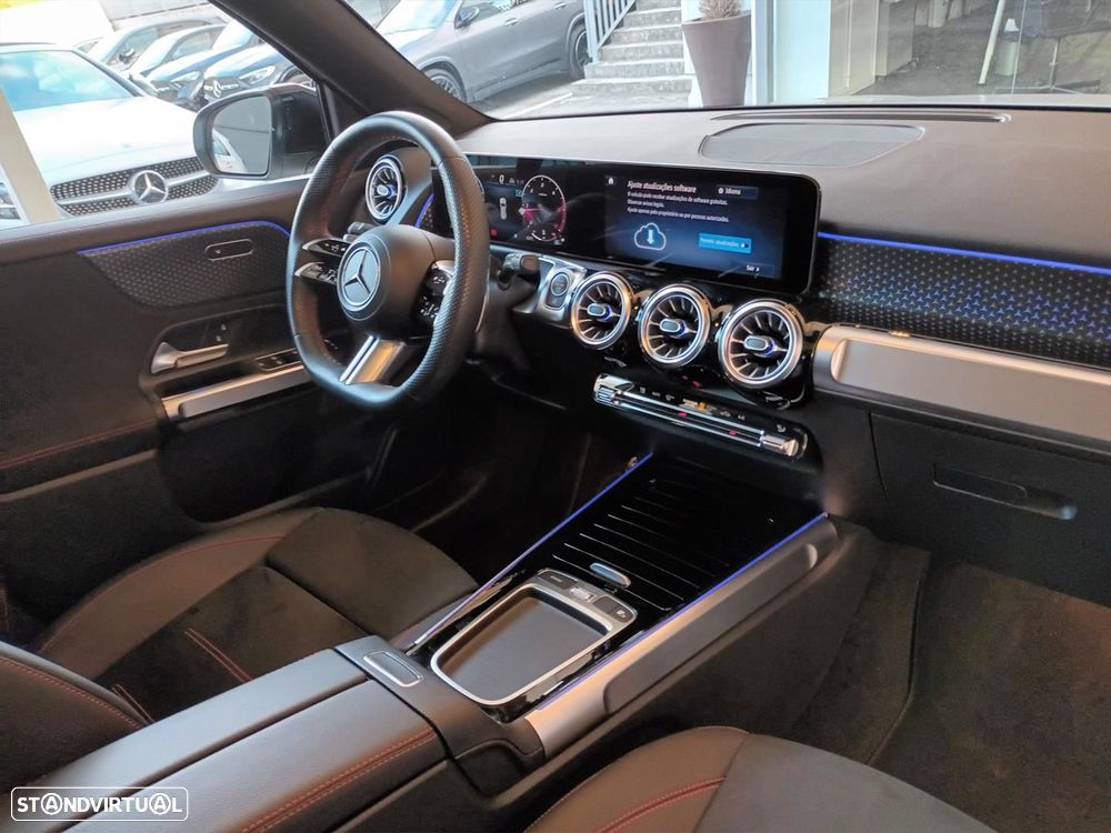 Mercedes-Benz GLB 220 d 4Matic AMG Line - 19