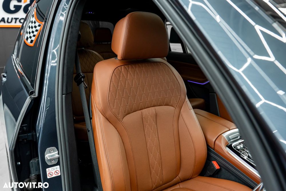 BMW X7 xDrive30d - 15