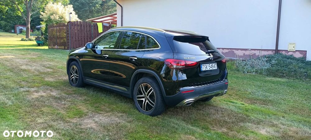 Mercedes-Benz GLA 200 Progressive - 8