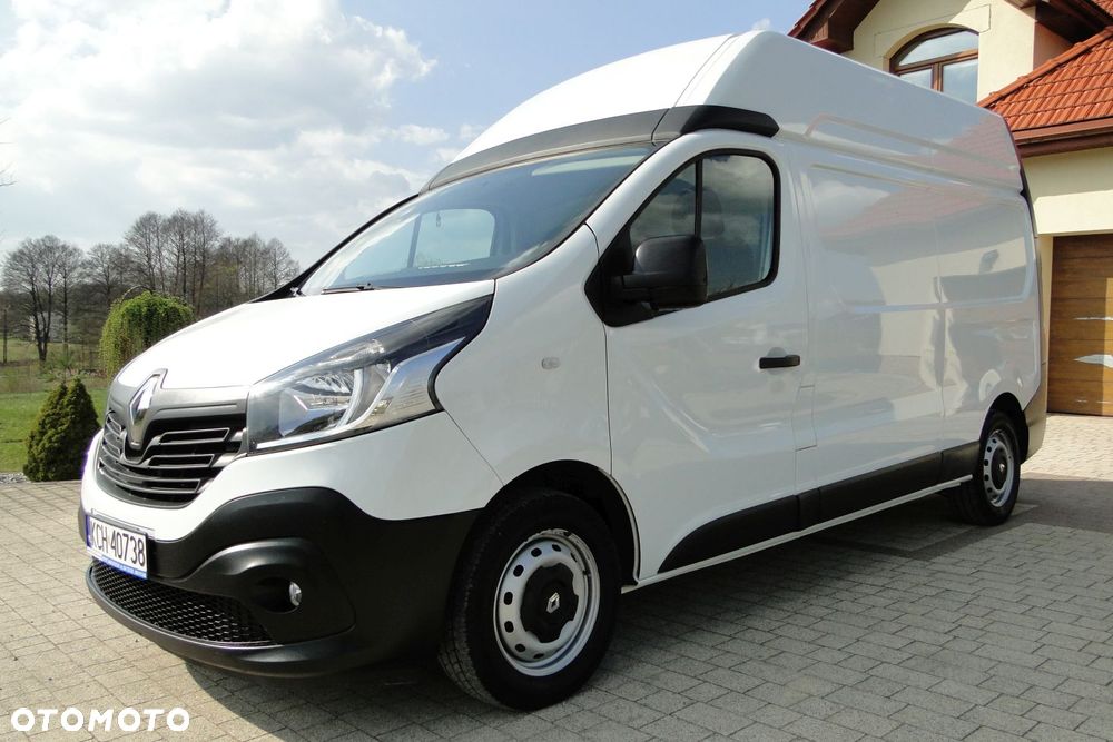 Renault Trafic - 1