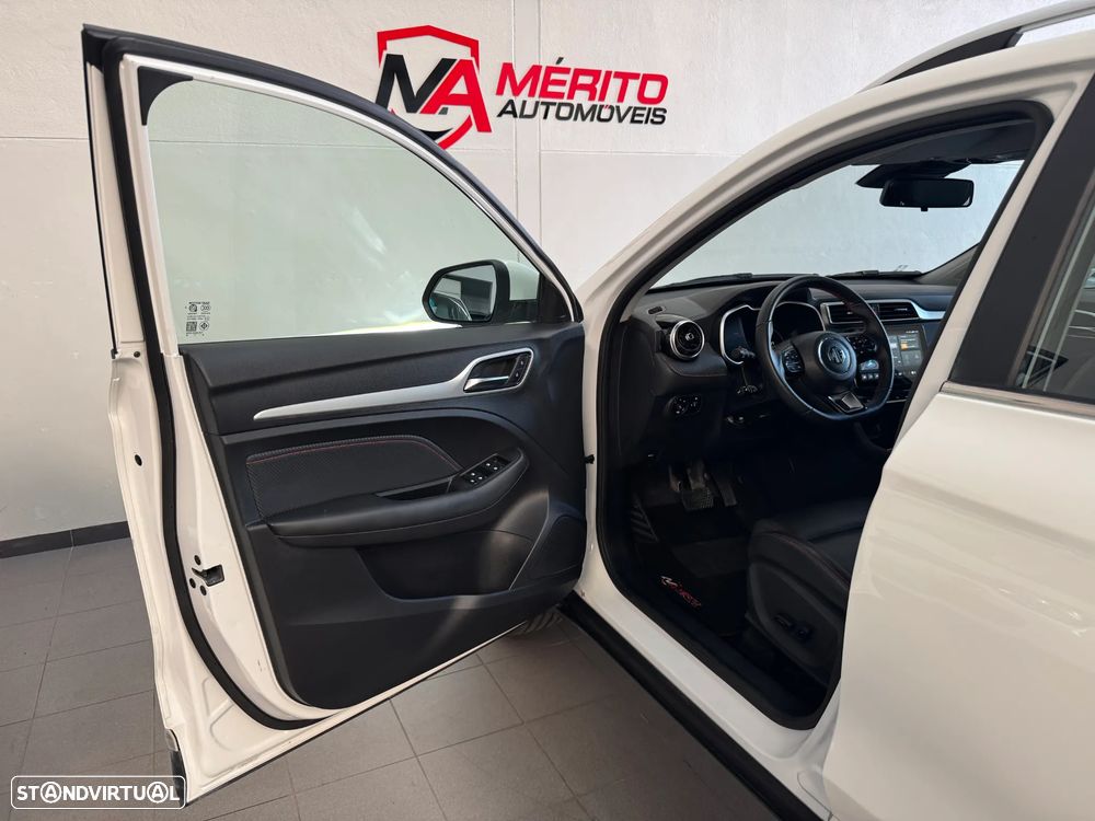MG ZS Standard Luxury - 9