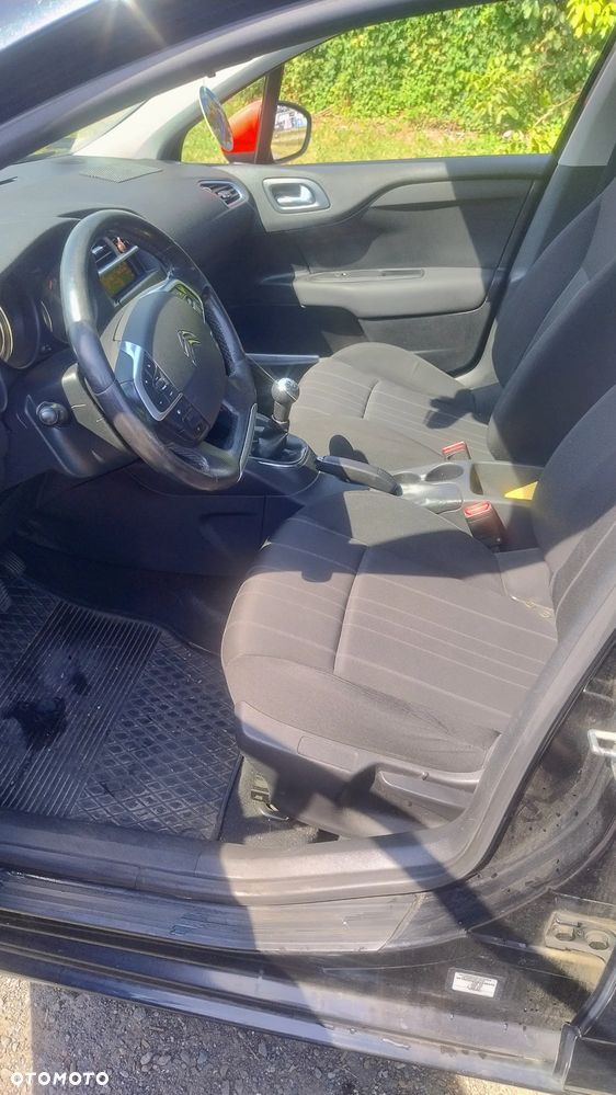 Citroën C4 1.6 HDi Attraction - 11