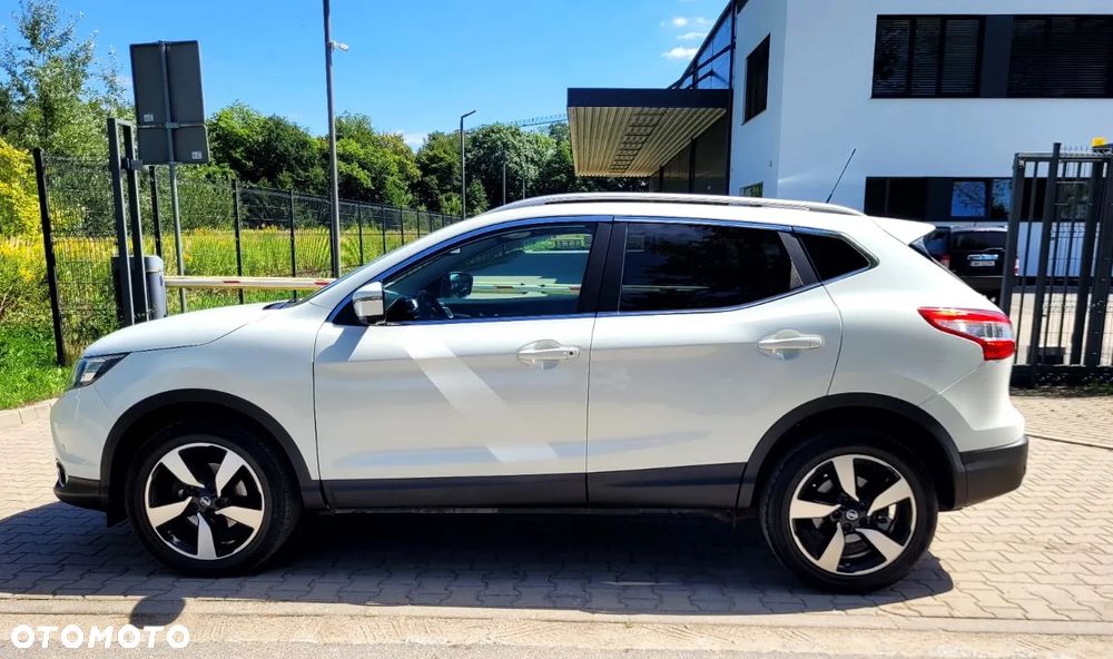 Nissan Qashqai 1.6 DIG-T N-Connecta - 14