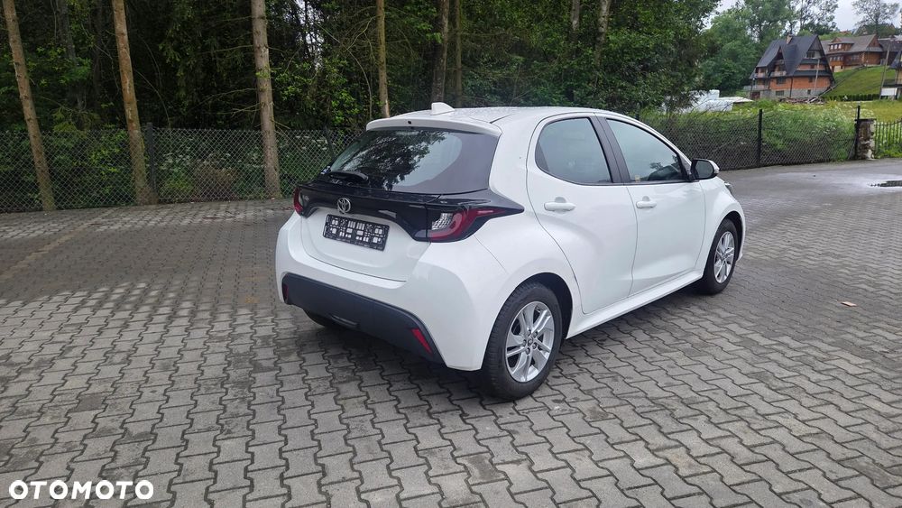 Toyota Yaris 1.5 Comfort - 3