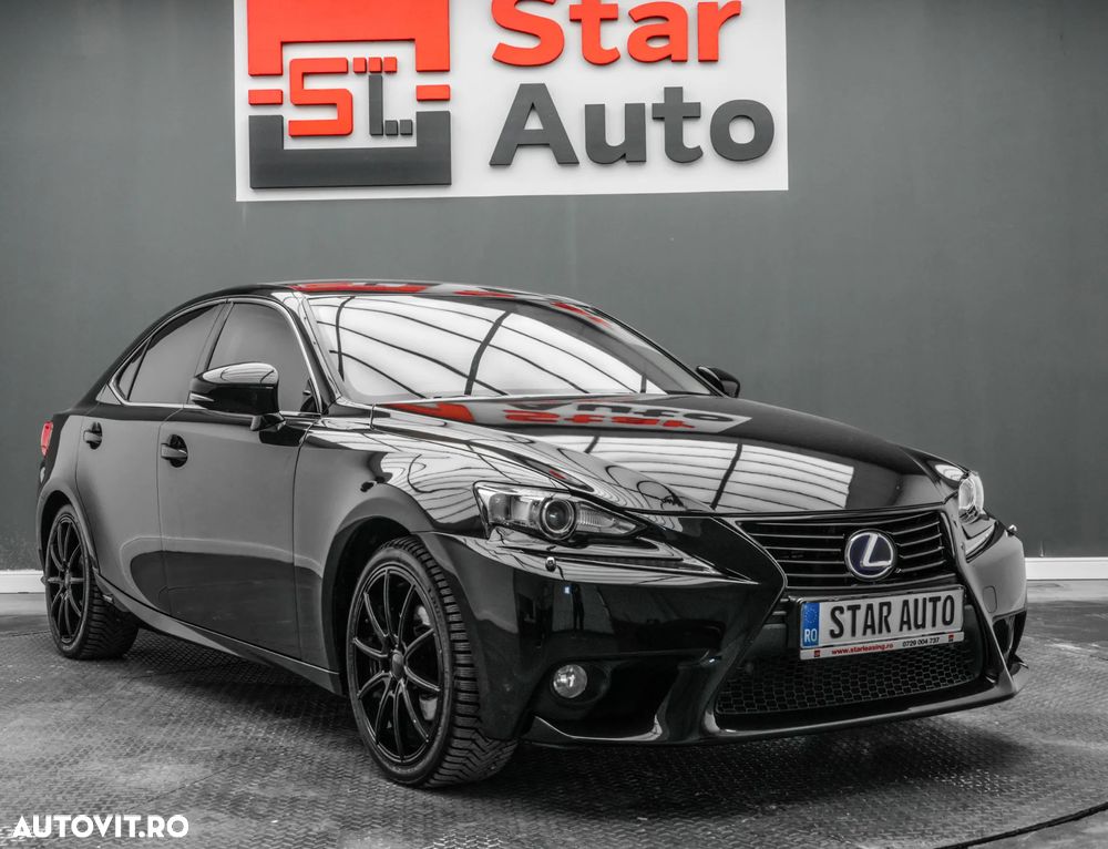 Lexus Seria IS 300h Executive Plus - 4