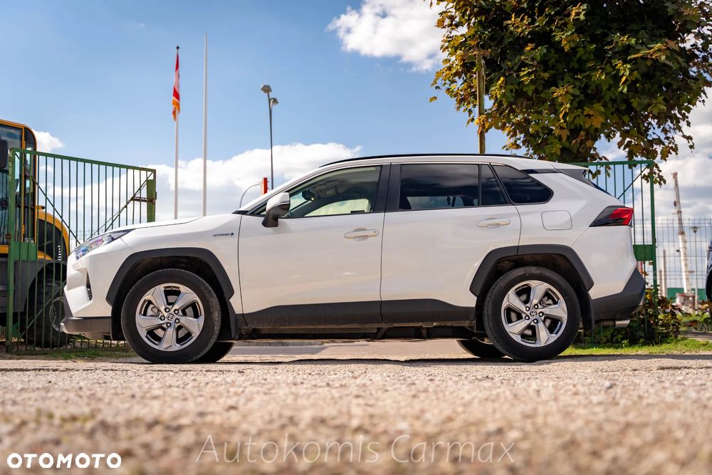 Toyota RAV4 - 6