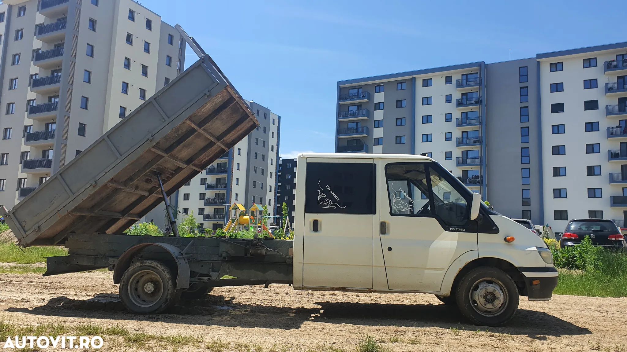 Ford Transit - 1
