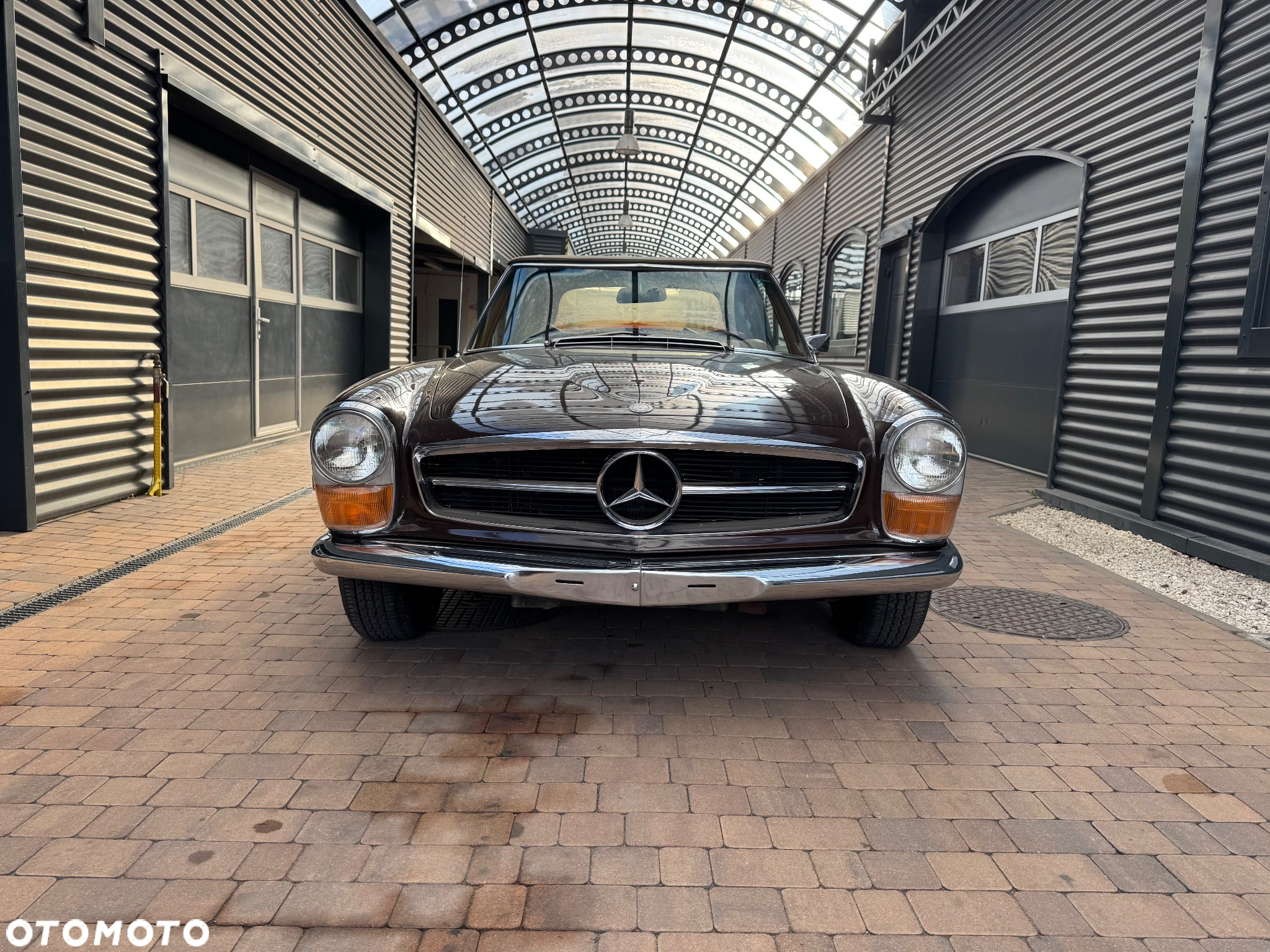 Mercedes-Benz SL - 23