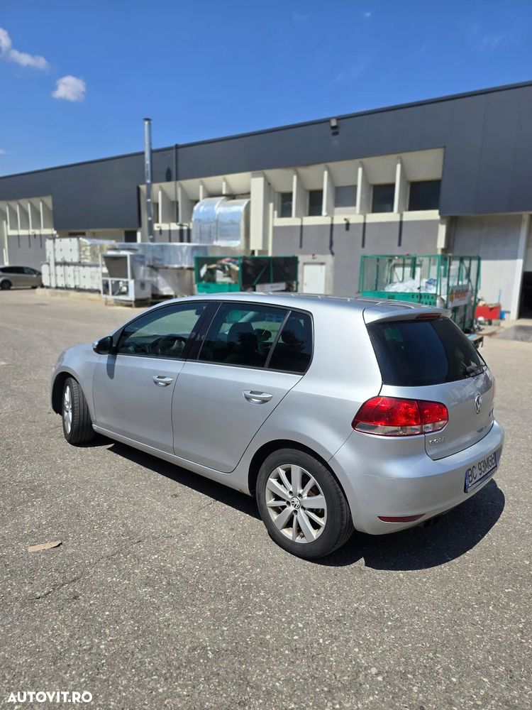 Volkswagen Golf 2.0 TDI Comfortline - 21