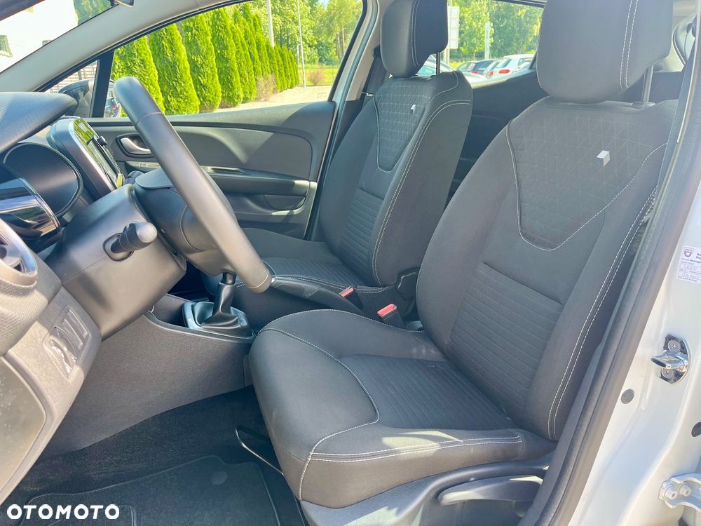 Renault Clio 1.2 16V Limited - 21