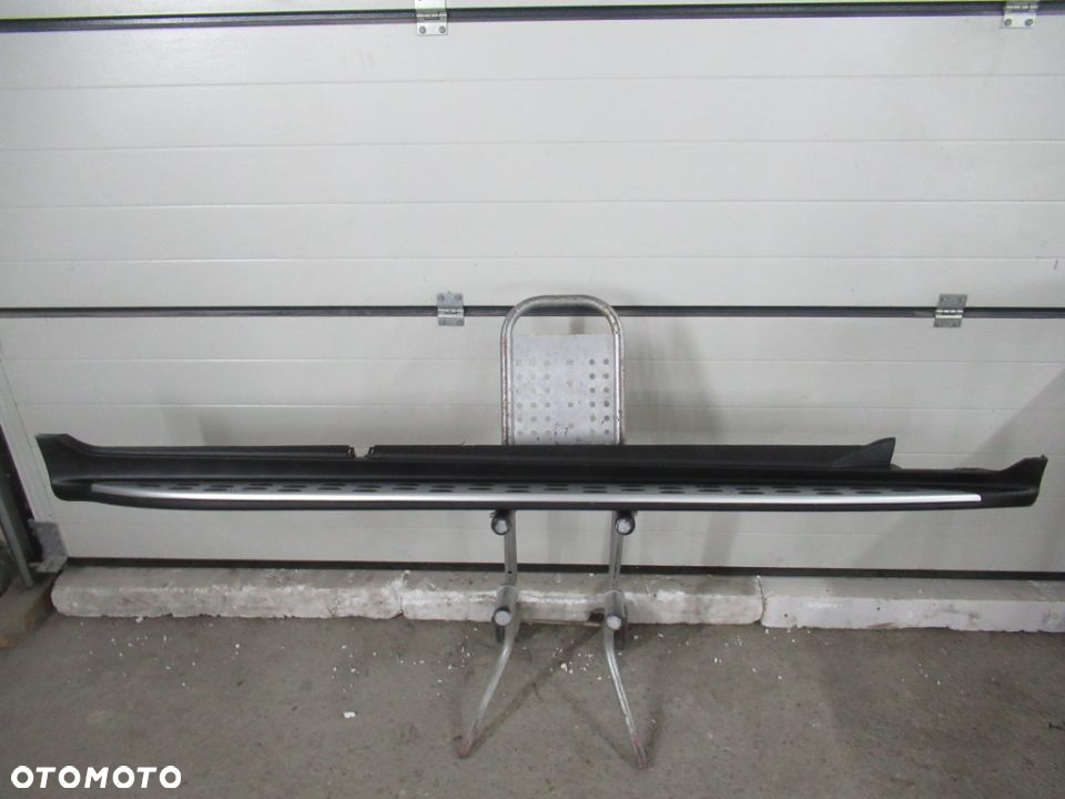 LISTWA PROGOWA PRÓG NAKŁADKA PRAWY MERCEDES GLC X253 W253 AMG A2536980400  2015- - 2