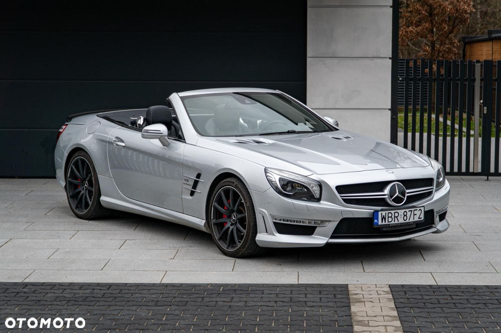 Mercedes-Benz SL 63 AMG - 9