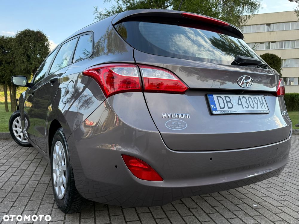 Hyundai i30 1.4 Premium - 23