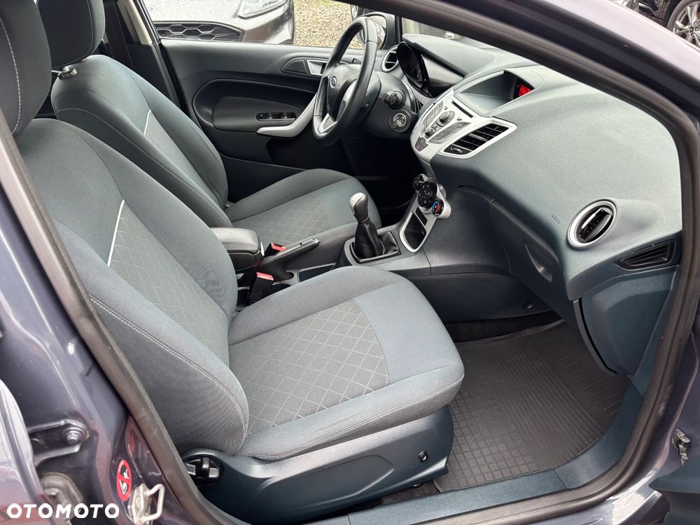 Ford Fiesta 1.25 Trend - 12