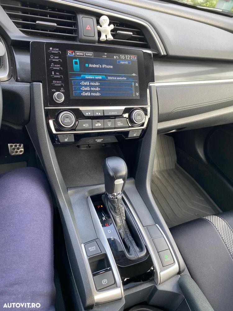 Honda Civic 1.5 i-VTEC Turbo CVT Elegance - 10