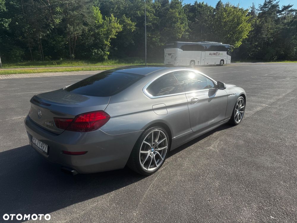 BMW Seria 6 650i - 11