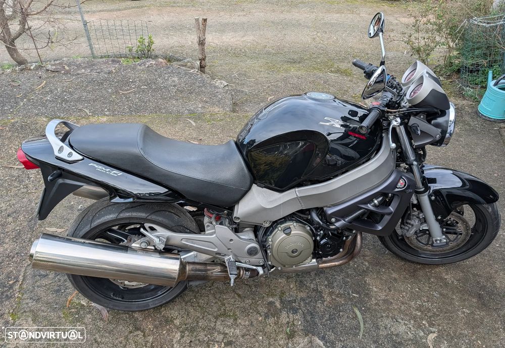 Honda X CB 1100 SF / X11 - 3