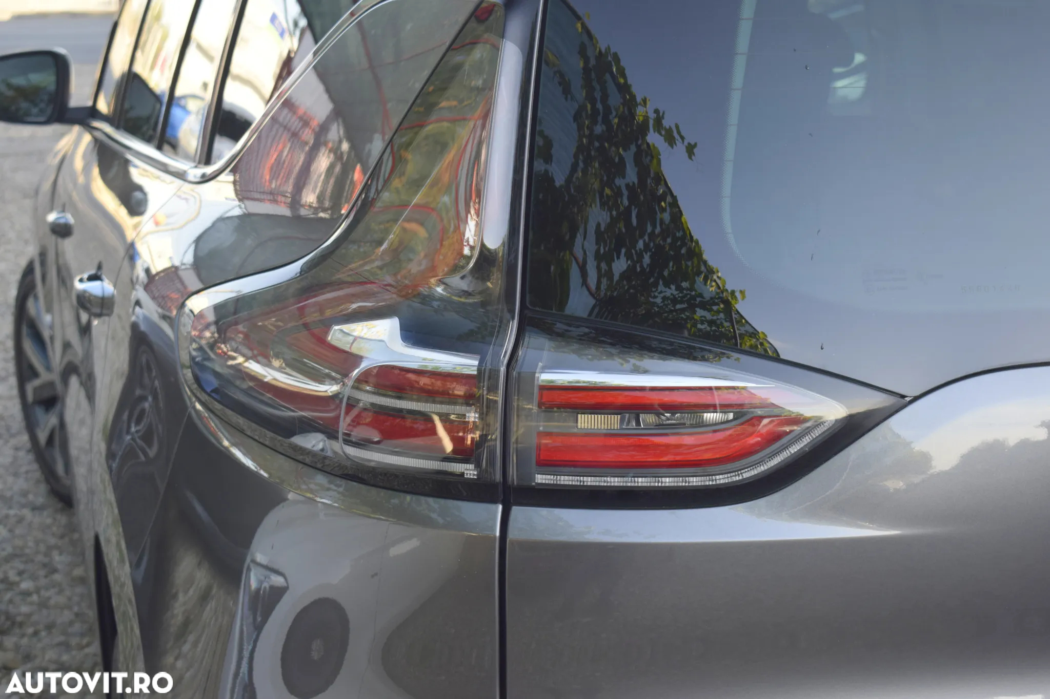 Renault Espace Energy dCi 160 EDC Intens - 8