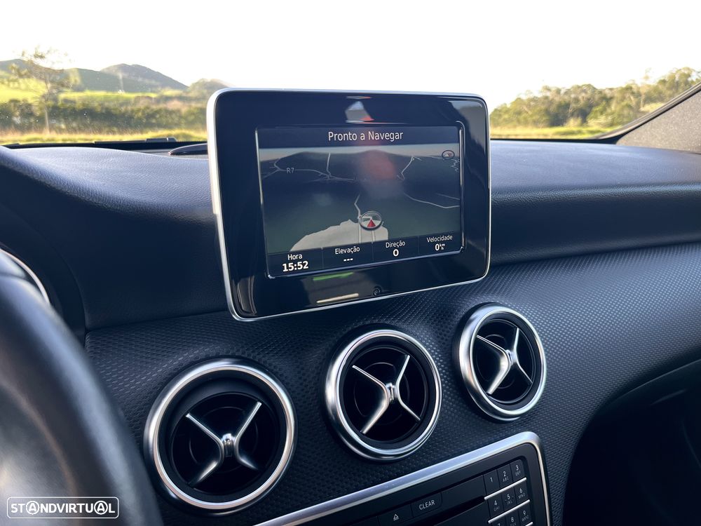 Mercedes-Benz A 180 d BlueEFFICIENCY Edition - 12