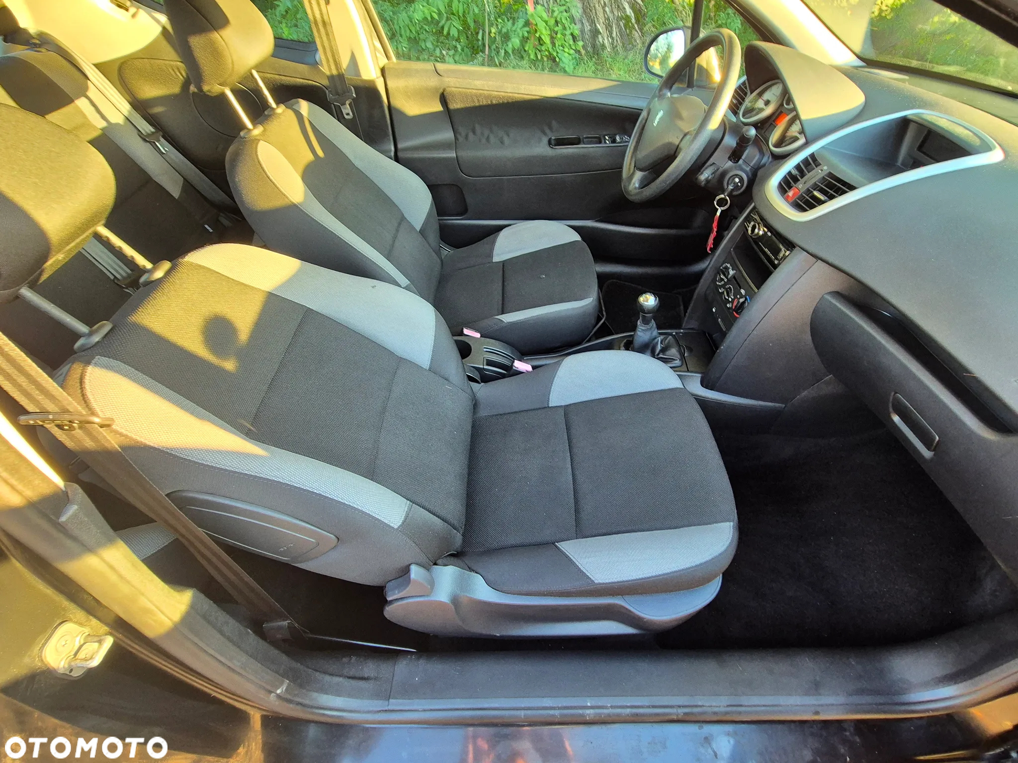 Peugeot 207 1.4 U Move - 25