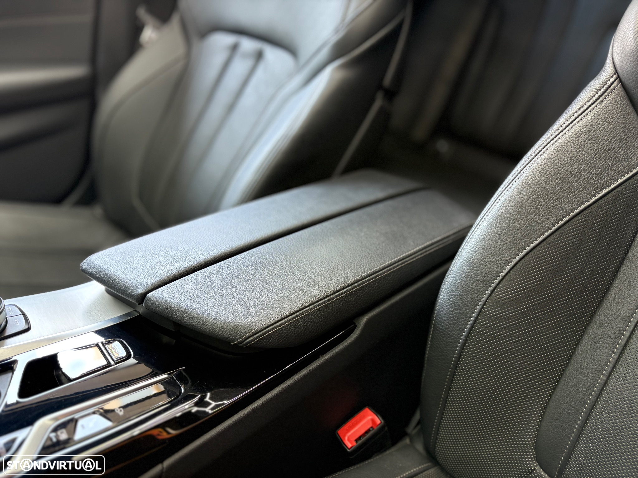 BMW 530 e Pack Desportivo M - 54