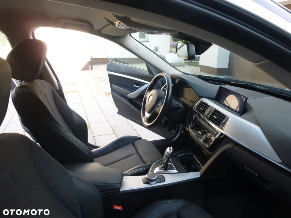 BMW 3GT 320d Sport Line - 15