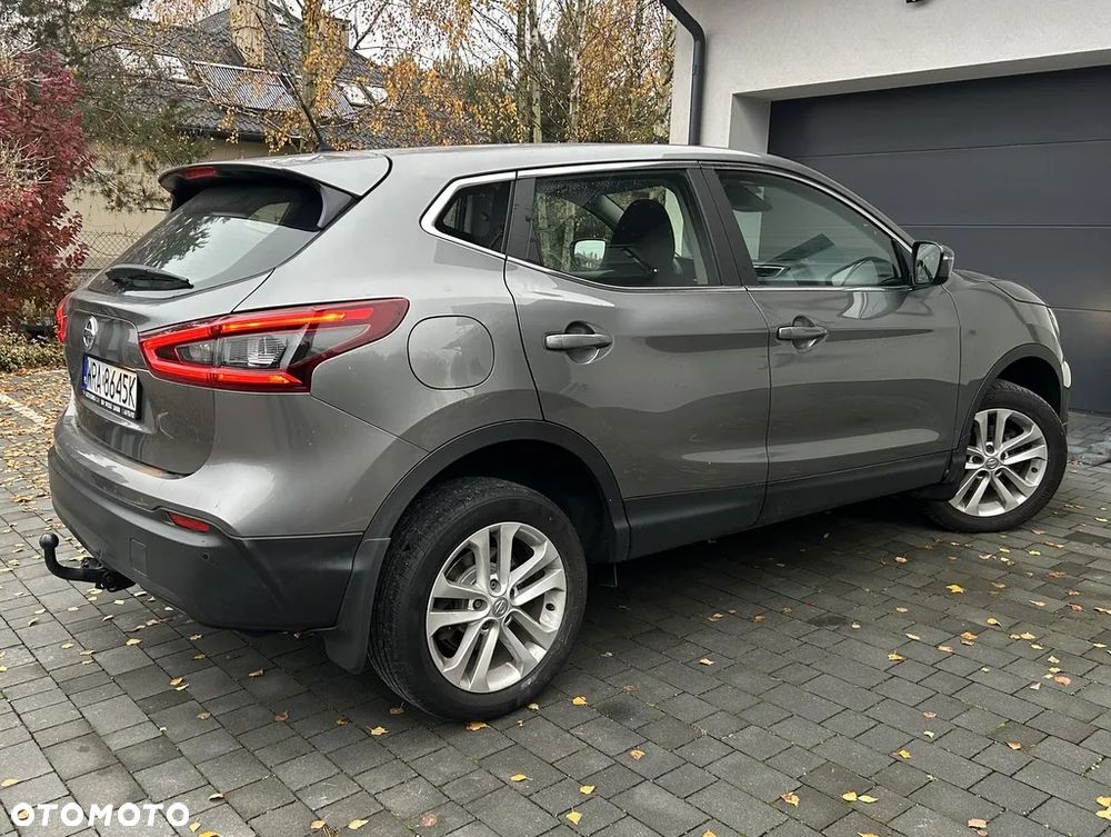 Nissan Qashqai - 22