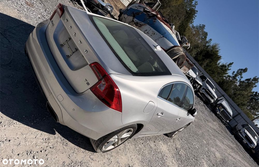 Volvo S60 - 14