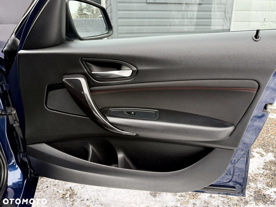 BMW Seria 1 116i Sport Line - 33