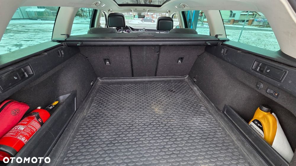 Volkswagen Passat Alltrack - 16