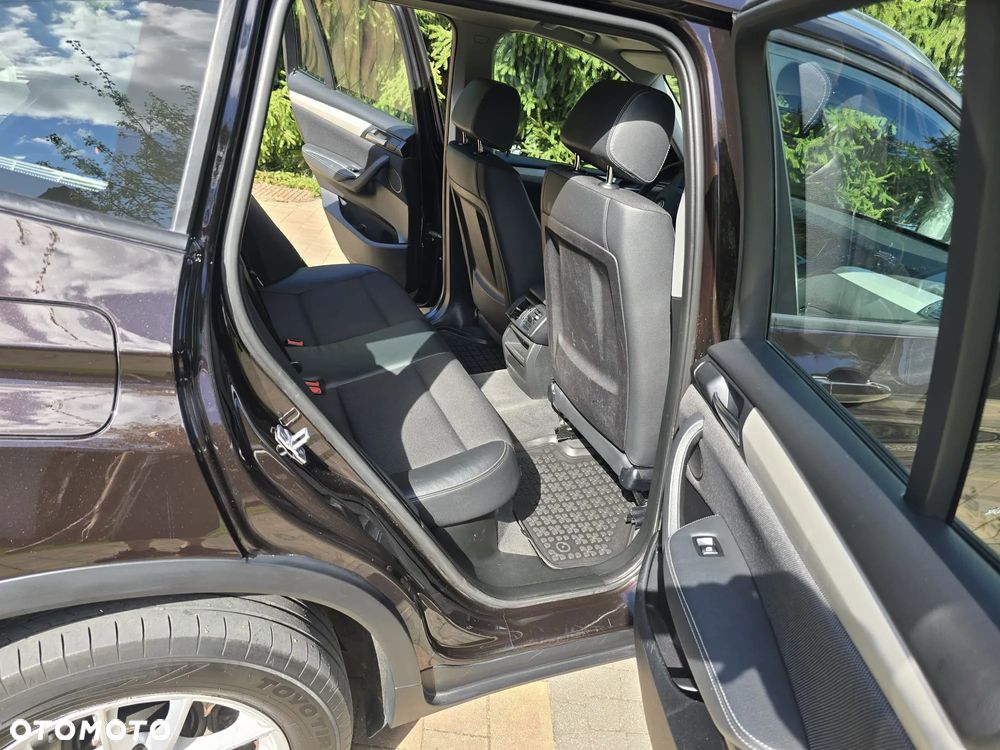 BMW X3 xDrive20d - 10