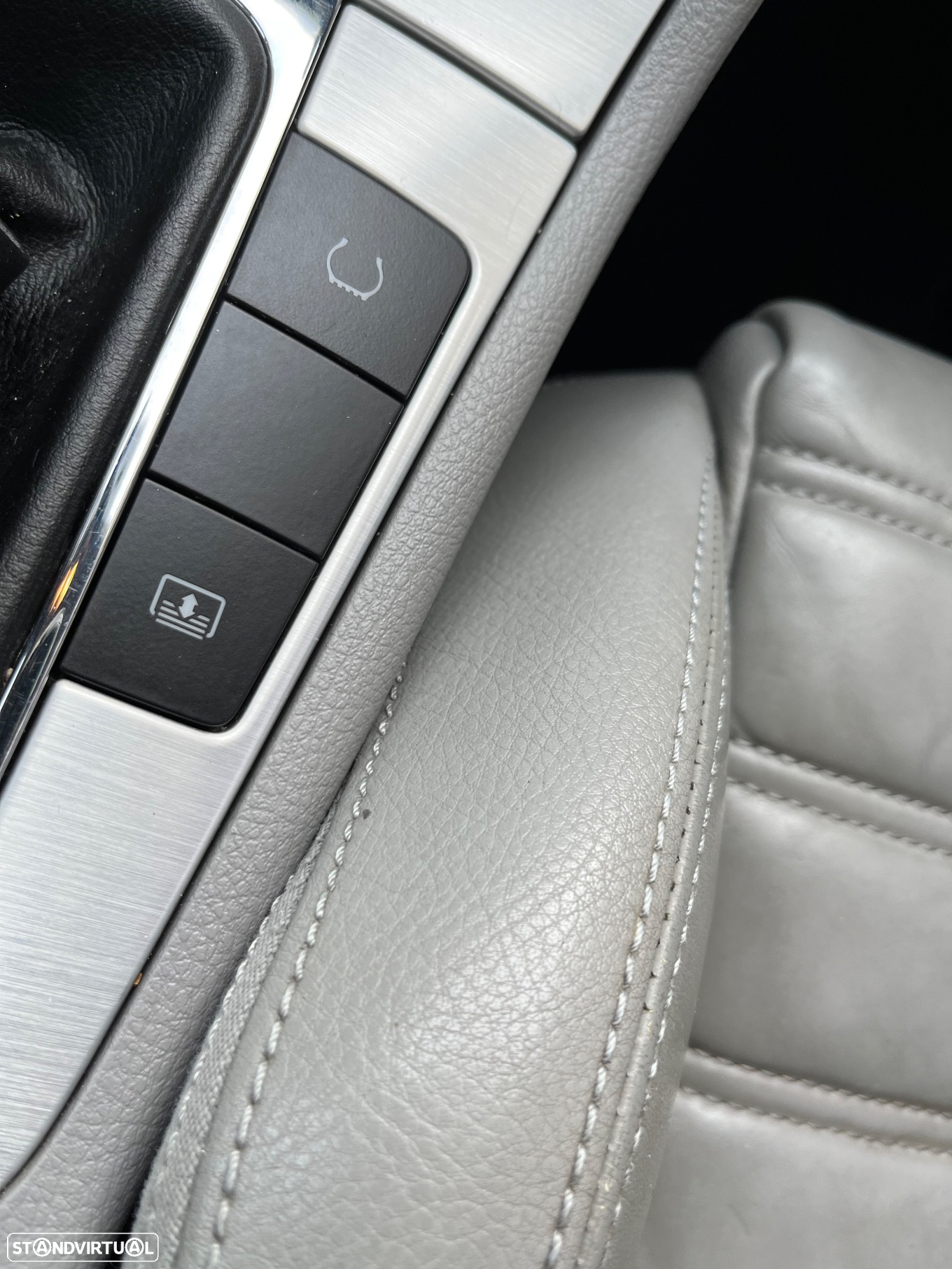 VW Passat 2.0 TDI Highline - 17