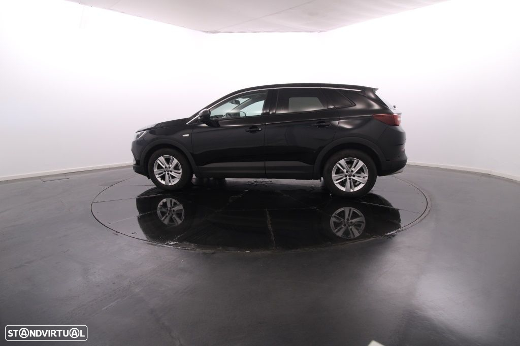 Opel Grandland X 1.2 T GS Line - 3