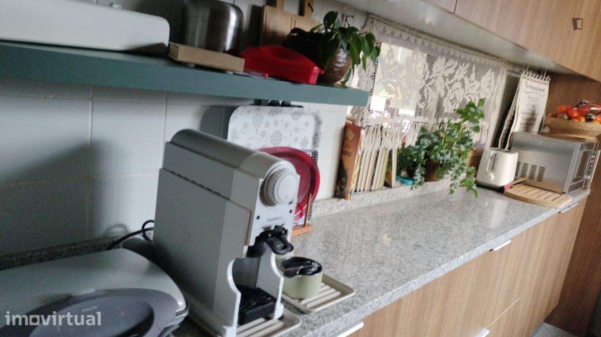 Quarto - localizado em Cedofeita Porto - Grande imagem: 2/10