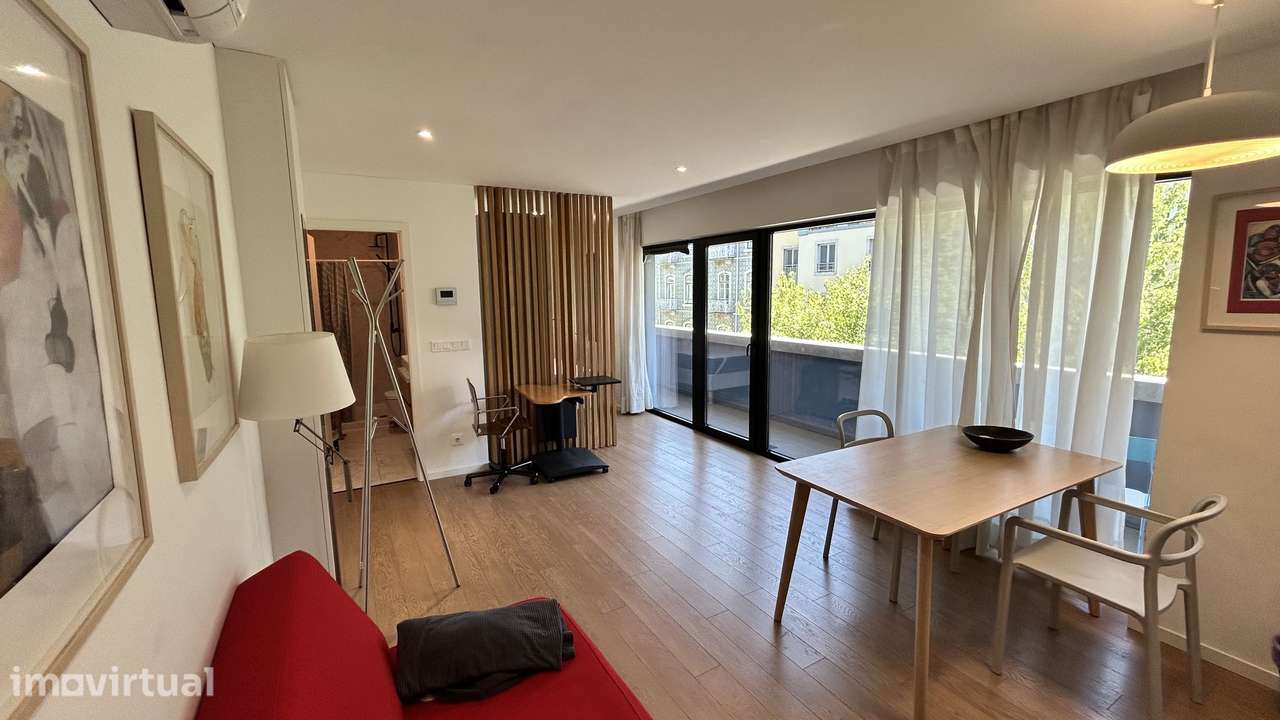 Apartamento T0 - Avenidas Novas - Grande imagem: 4/14