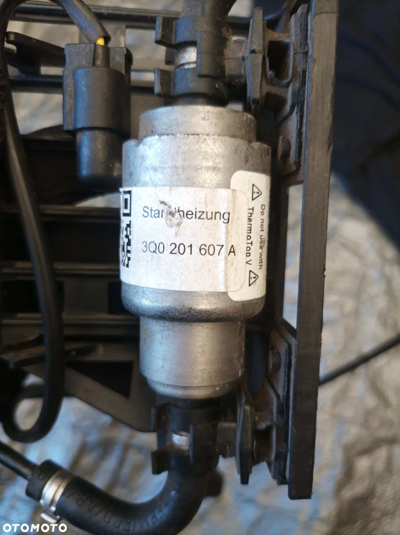 VW SKODA AUDI POMPA PALIWA WEBASTO 3Q0201607A - 3
